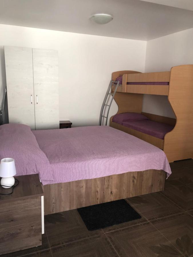 Apartments Tonka Zadar Exteriör bild